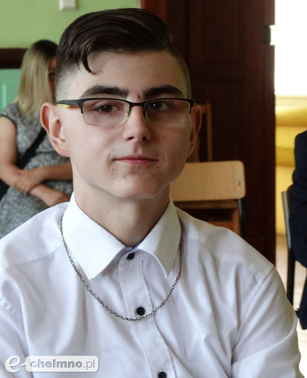 Absolwenci 2019/2020 Szkoły Podstawowej nr1