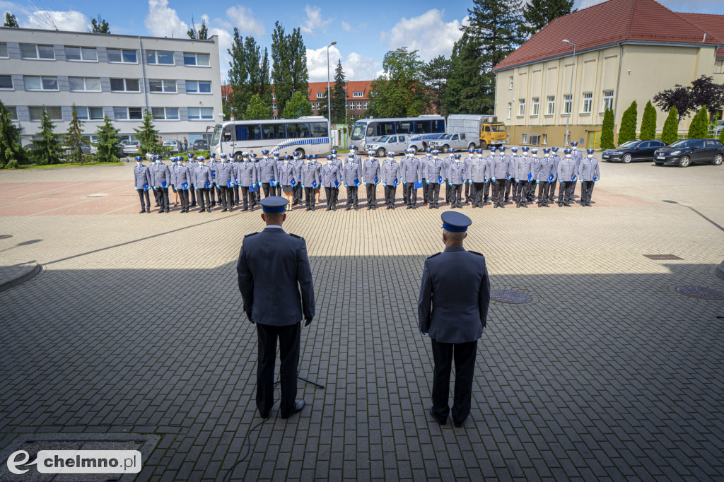 Czterech policjantów z Chełmna otrzymało honorowe wyróżnienia