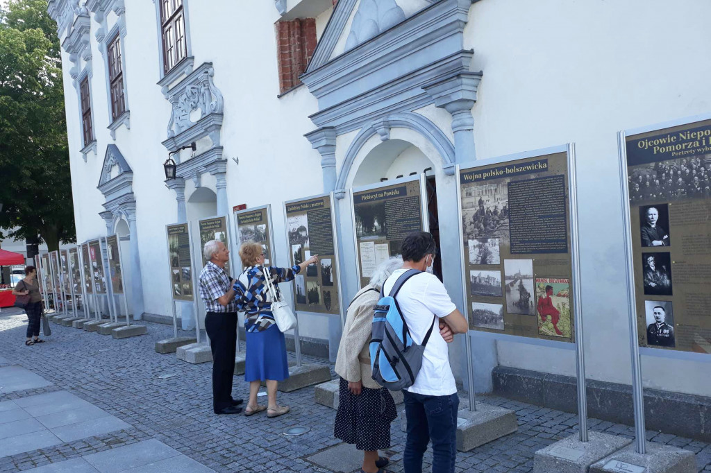 Nowa wystawa czasowa przed chełmińskim ratuszem