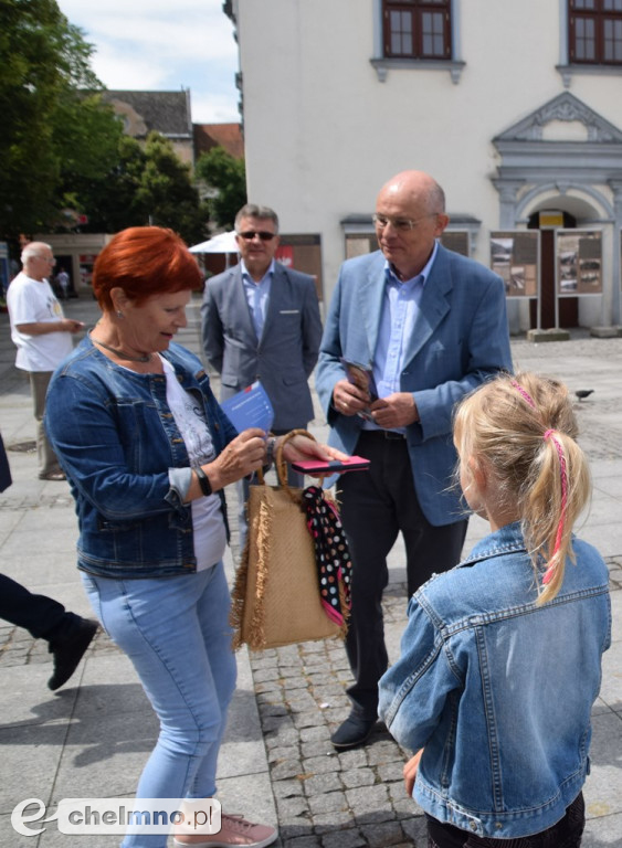 Senator Marek Borowski zachęcał do udziału w wyborach