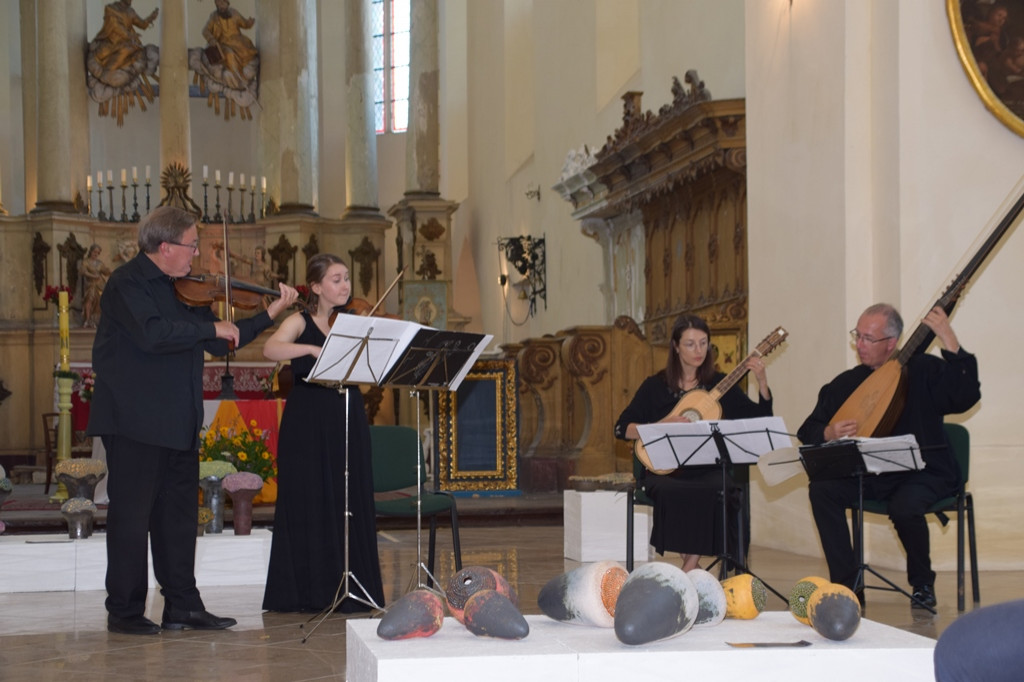 Relacja z pełnego uroku koncertu VIOLA D?AMORE CON AMORE