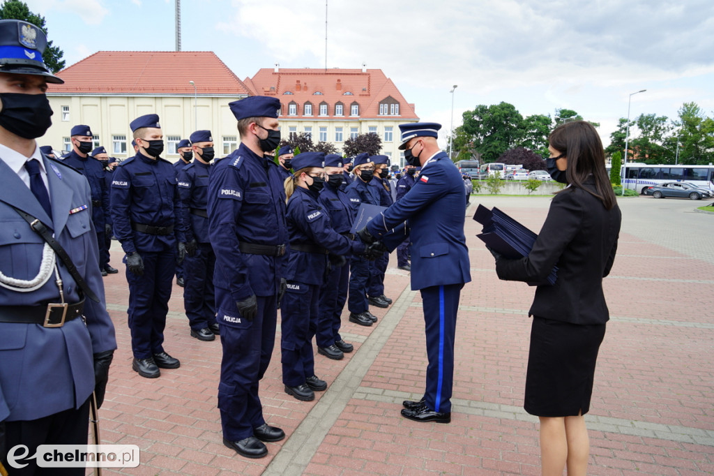 Nowi policjanci w kujawsko-pomorskim