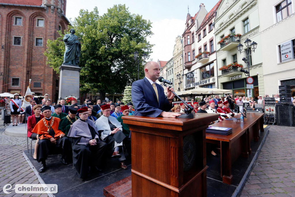 5 tysięcy dni marszałka Piotra Całbeckiego