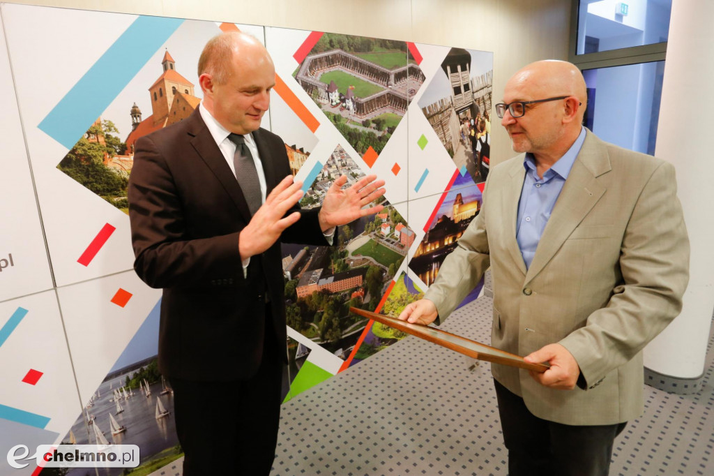 5 tysięcy dni marszałka Piotra Całbeckiego