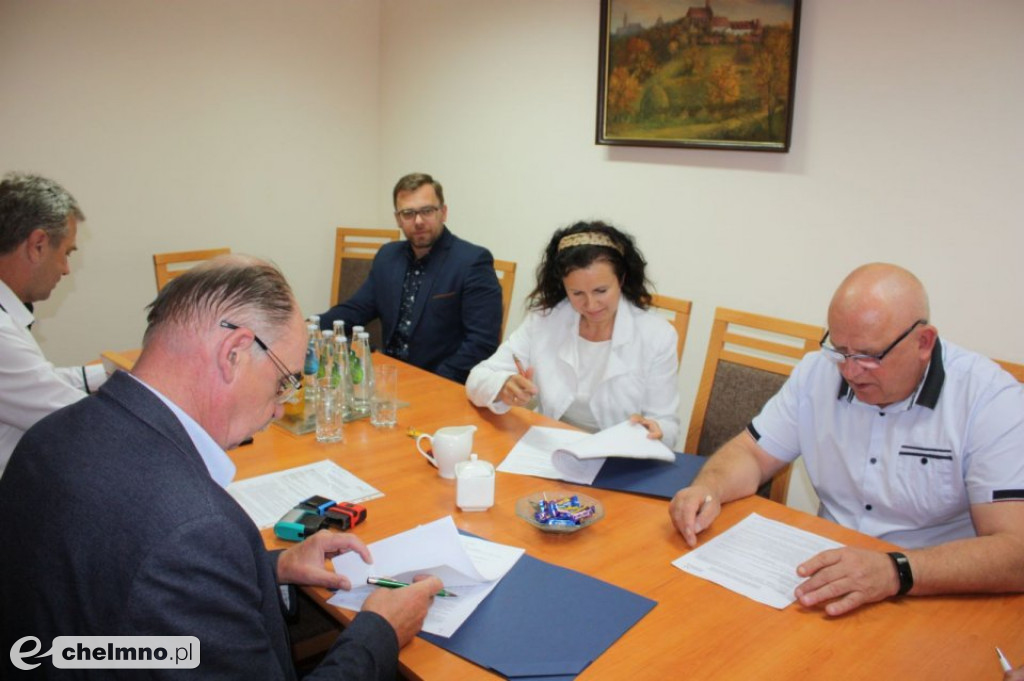 Podpisanie umowy na budowę nowej siedziby Starostwa Powiatowego w Chełmnie