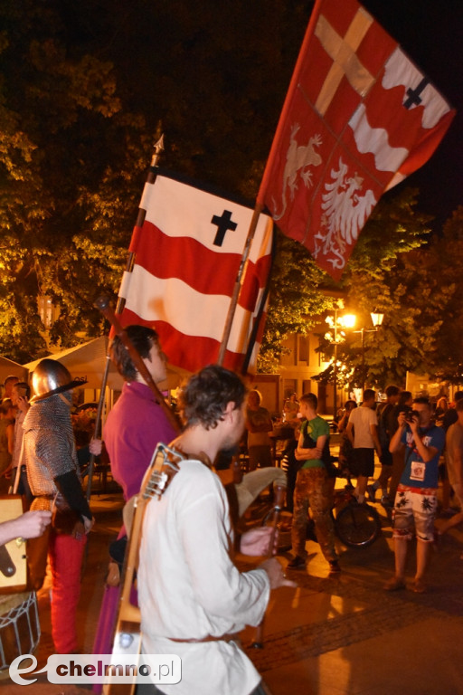 Korowód mieszkańców przeszedł ulicami miasta