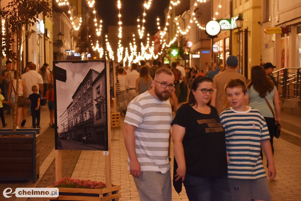 Korowód mieszkańców przeszedł ulicami miasta