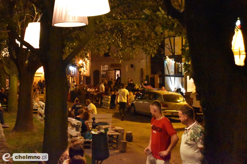 Korowód mieszkańców przeszedł ulicami miasta