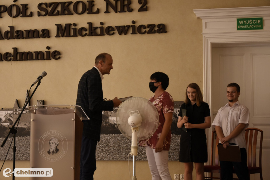 Uroczystość pożegnania absolwentów technikum