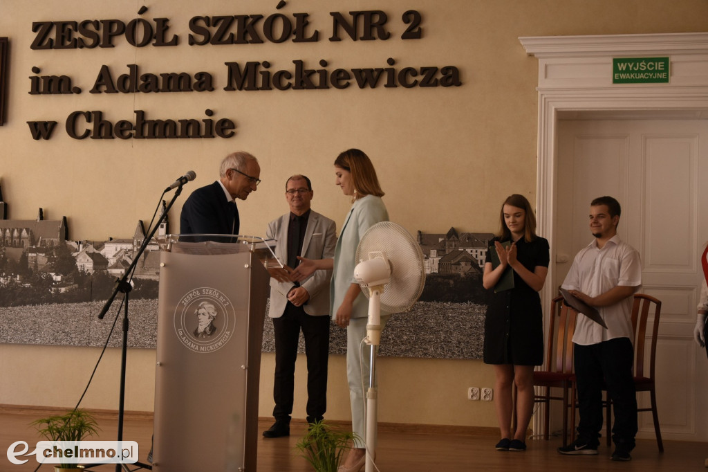 Uroczystość pożegnania absolwentów technikum