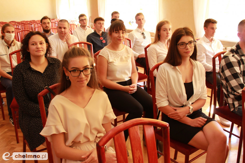 Uroczystość pożegnania absolwentów technikum