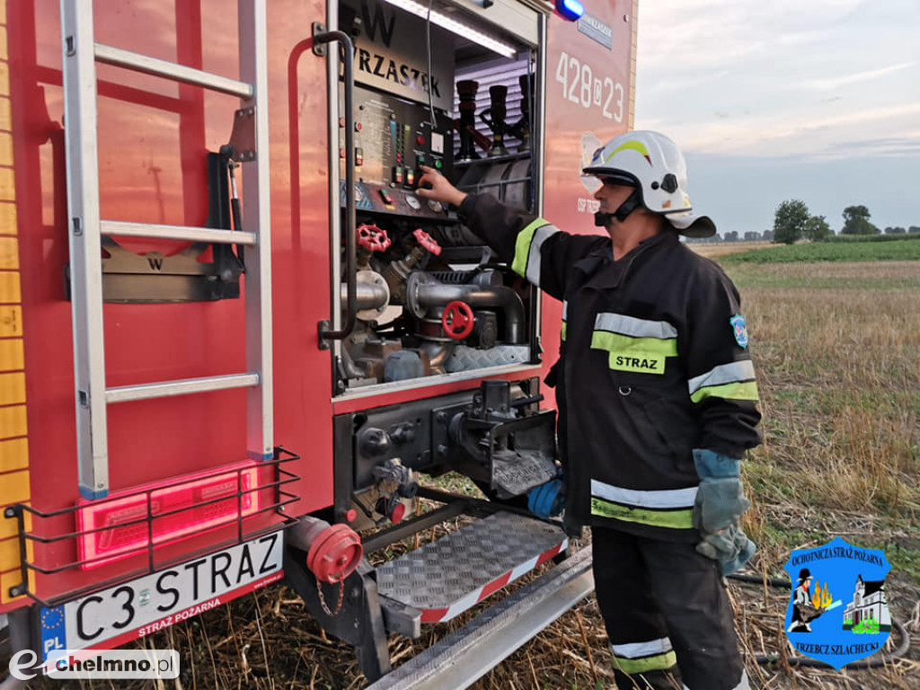 Całkowicie spłonęła prasa w Trzebczu Szlacheckim