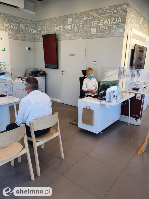 Fotorelacja z trwających kontroli obostrzeń sanitarnych