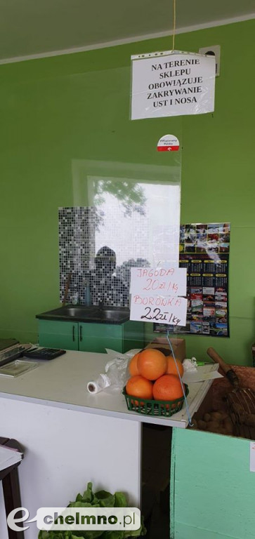 Fotorelacja z trwających kontroli obostrzeń sanitarnych