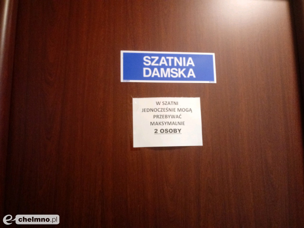 Fotorelacja z trwających kontroli obostrzeń sanitarnych