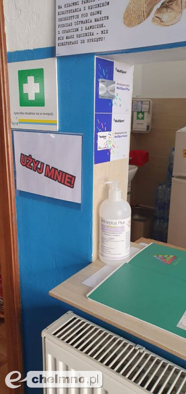 Fotorelacja z trwających kontroli obostrzeń sanitarnych