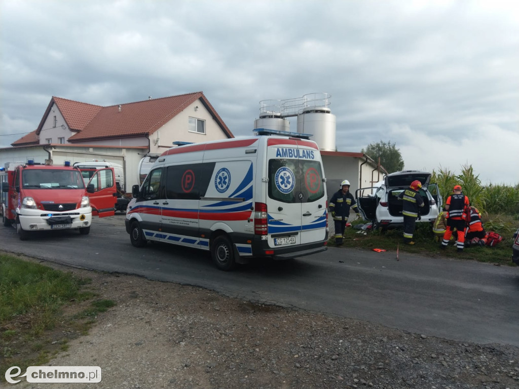 Trzy auta zderzyły się w Robakowie