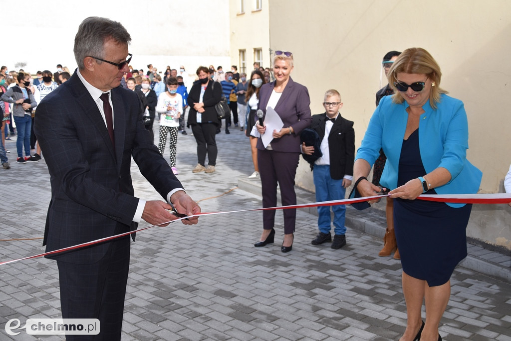Uroczyste otwarcie hali sportowej w SOSW