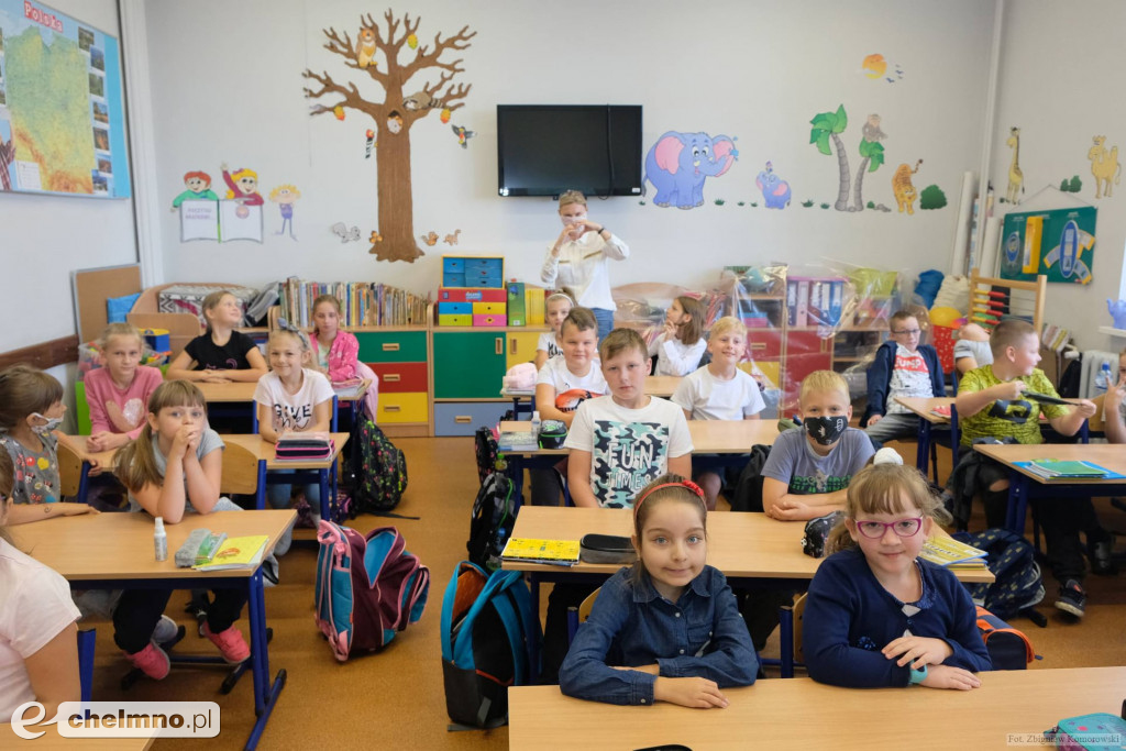 Tak rozpoczęli rok szkolny uczniowie z Jedynki