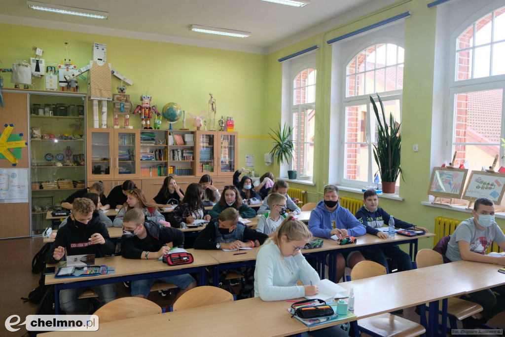 Tak rozpoczęli rok szkolny uczniowie z Jedynki