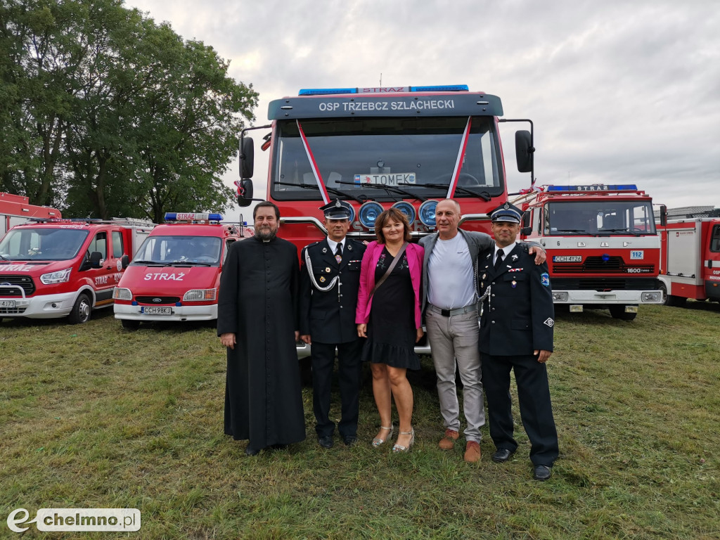 OSP z Trzebcza Szlacheckiego poświęciła nowy wóz strażacki