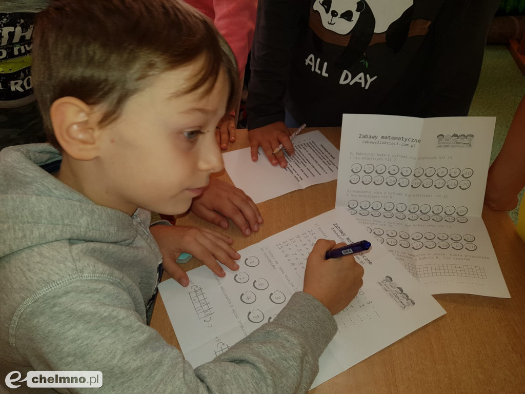 Uczniowie z Czwórki lubią matematykę na wesoło