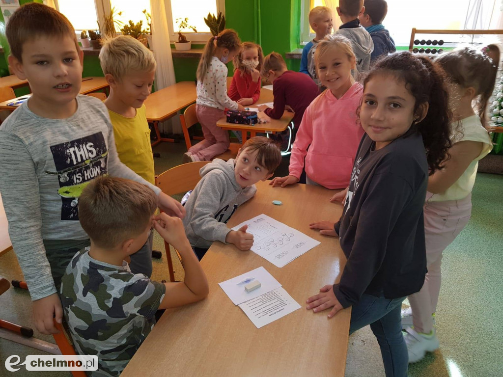 Uczniowie z Czwórki lubią matematykę na wesoło