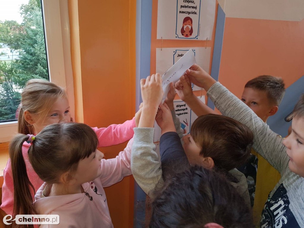 Uczniowie z Czwórki lubią matematykę na wesoło