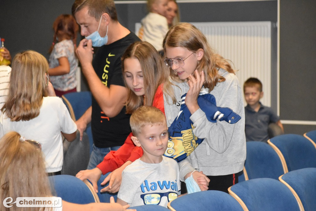 Nowy Cyrk o Miłości: niedzielne wydarzenie artystyczne