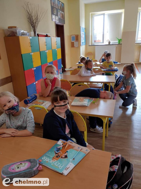 Kropkowa kreatywność ogarnęła także uczniów Katolika