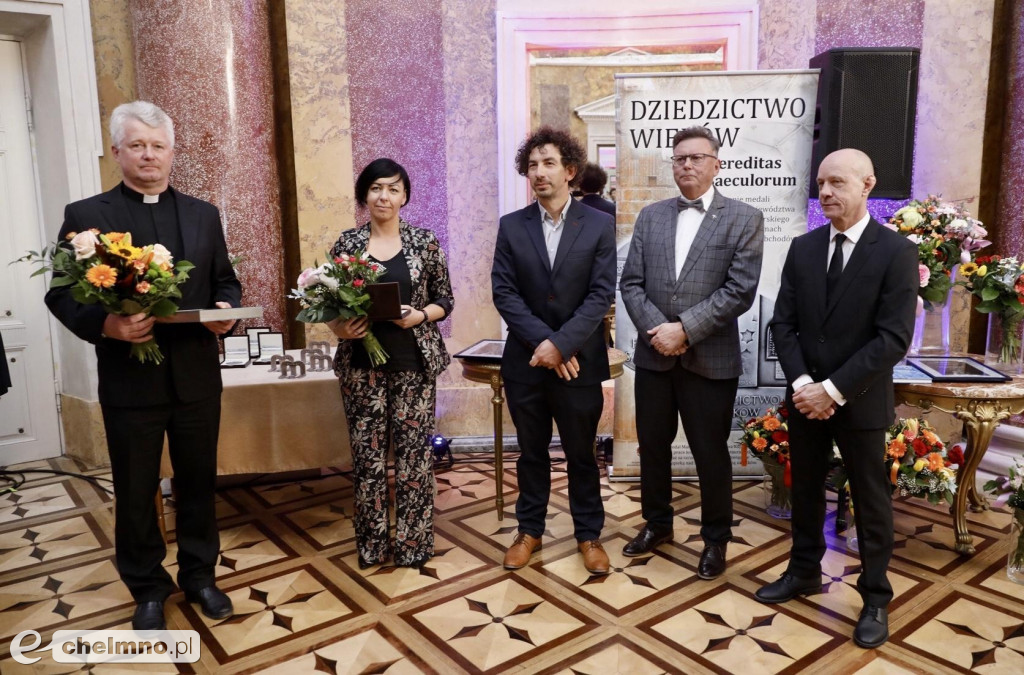 Medale Hereditas Saeculorum i statuetki Musejon przyznane