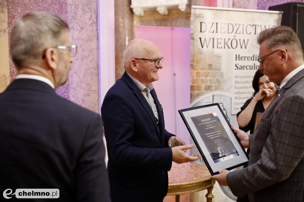 Medale Hereditas Saeculorum i statuetki Musejon przyznane