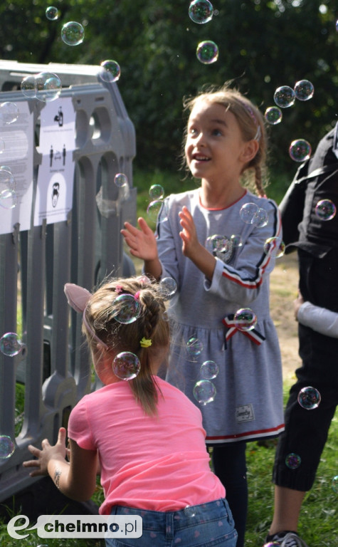 Tak się bawiły dzieci na Festiwalu Baniek Mydlanych