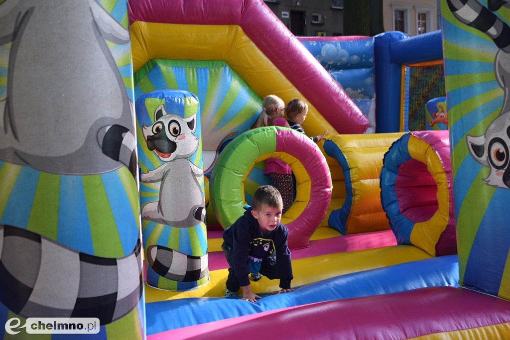 Tak się bawiły dzieci na Festiwalu Baniek Mydlanych