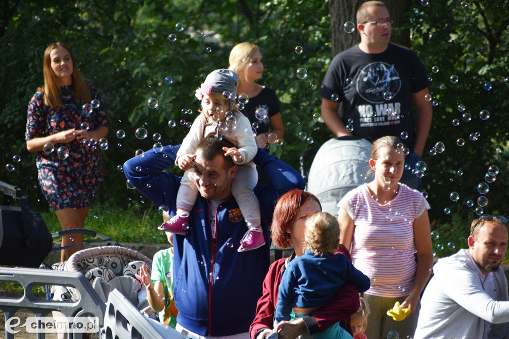 Tak się bawiły dzieci na Festiwalu Baniek Mydlanych