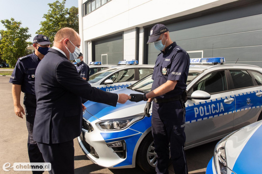 Nowe radiowozy trafiły do policji