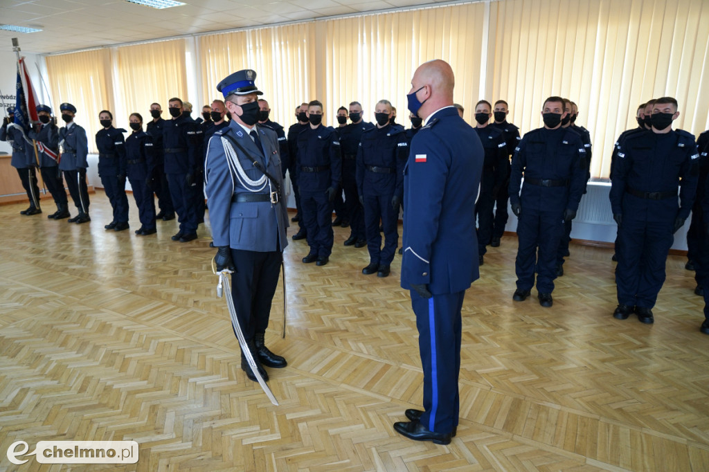 Ślubowanie i awanse policjantów
