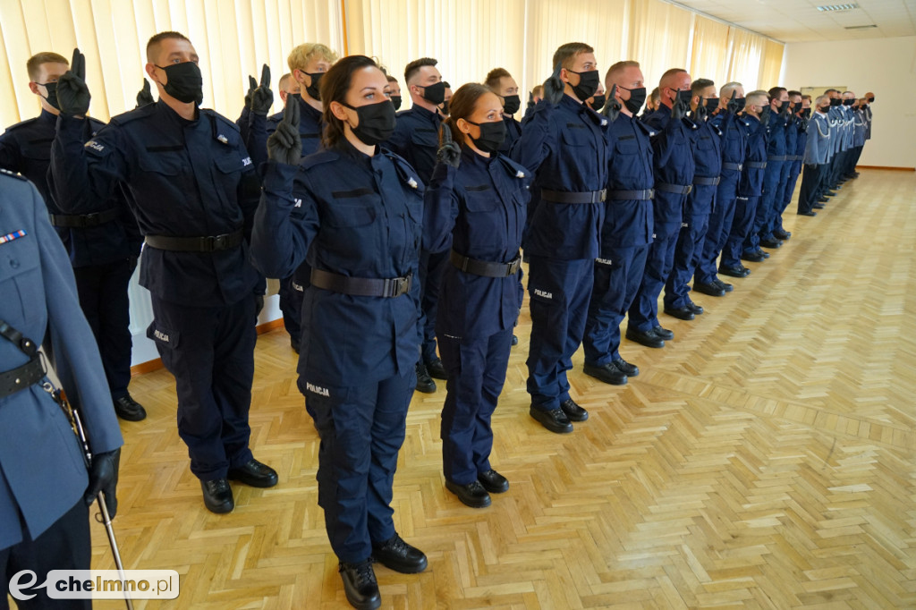 Ślubowanie i awanse policjantów