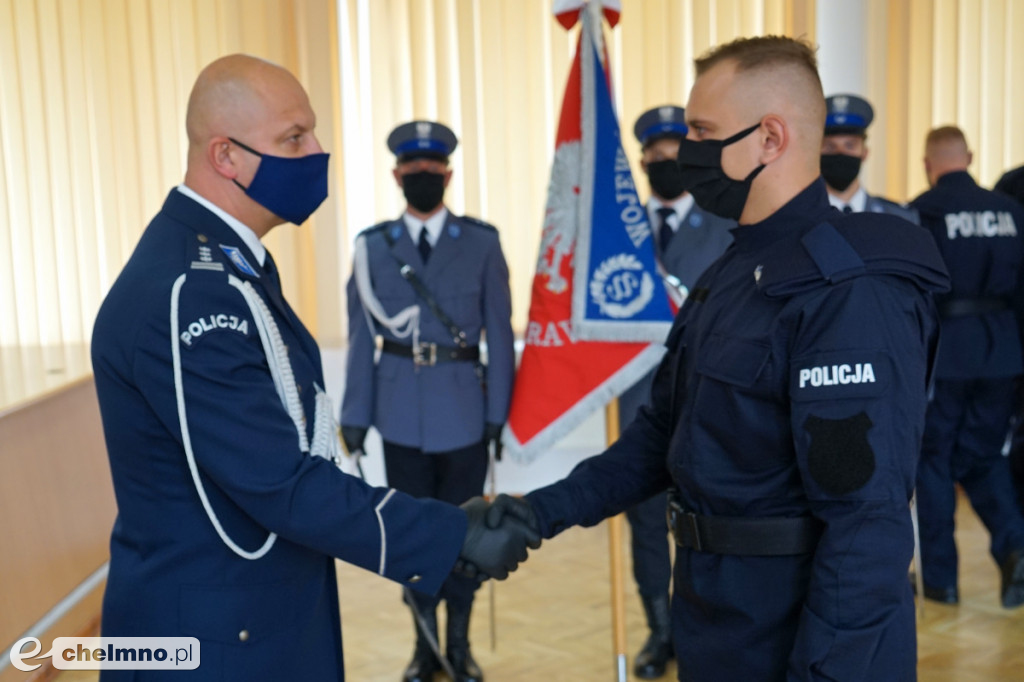 Ślubowanie i awanse policjantów