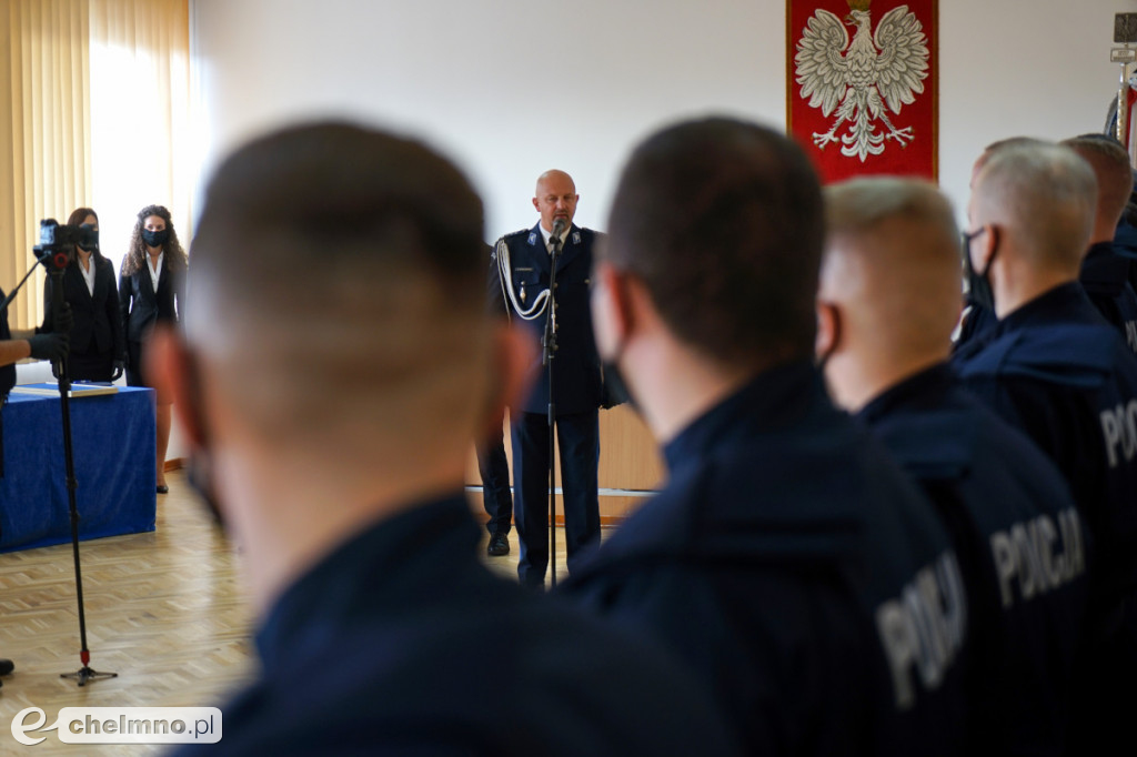 Ślubowanie i awanse policjantów