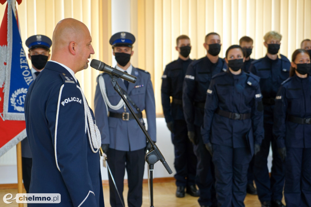 Ślubowanie i awanse policjantów