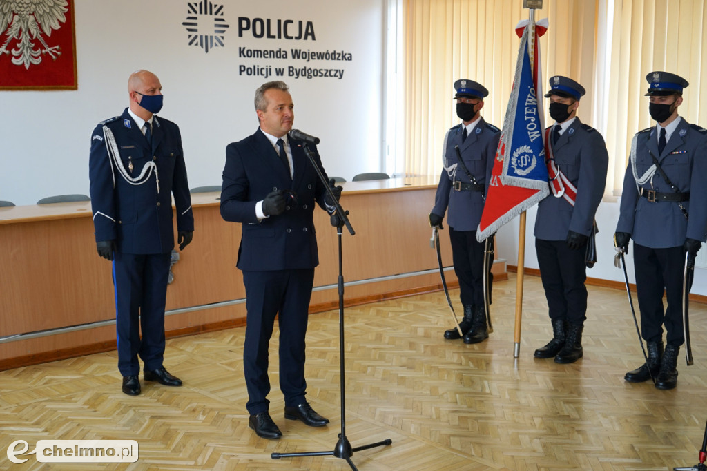 Ślubowanie i awanse policjantów