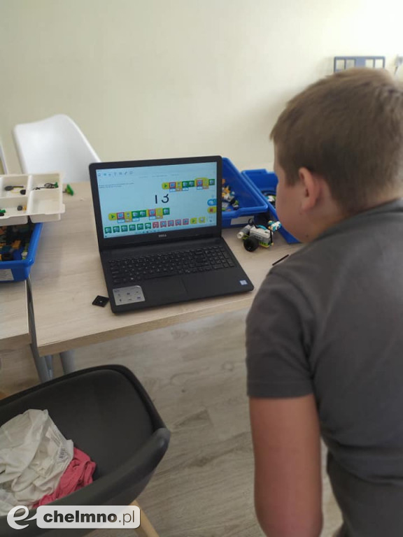 Warsztaty z robotyki i programowania