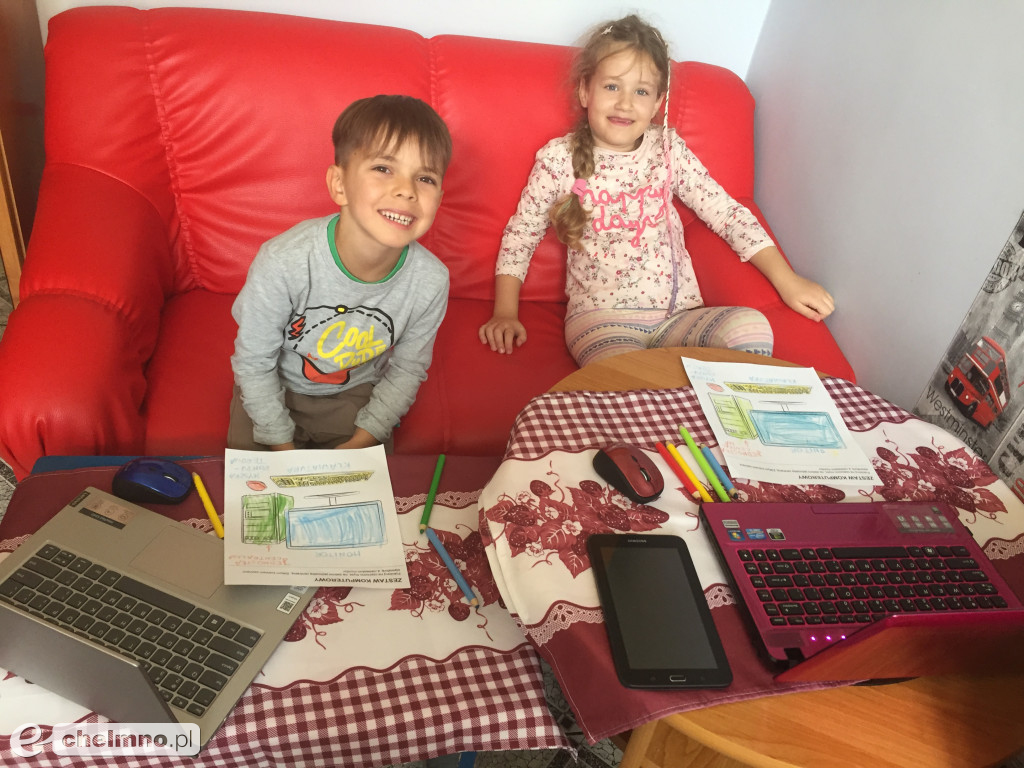 Zabawy komputerowe w Calineczce