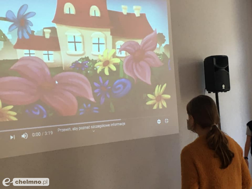 Otrzęsiny uczniów czwartej klasy w Katoliku