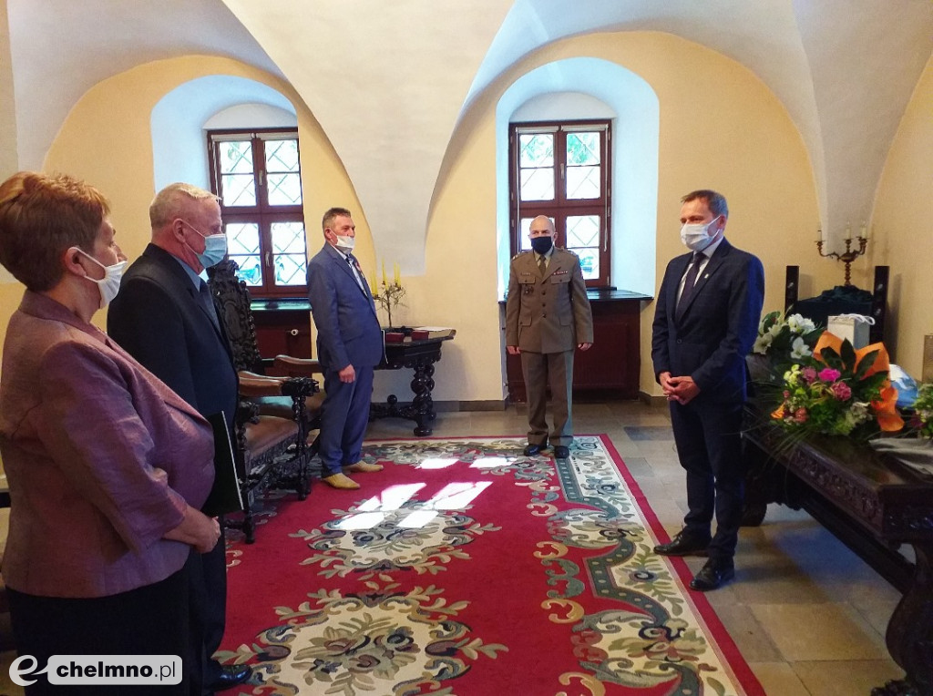 Wręczono medale za zasługi dla obronności kraju