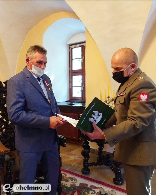 Wręczono medale za zasługi dla obronności kraju
