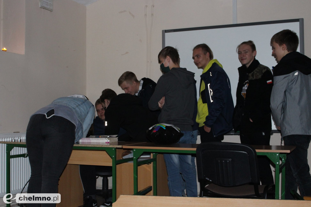 Otrzęsiny oraz ślubowanie klas pierwszych w ZS nr 2