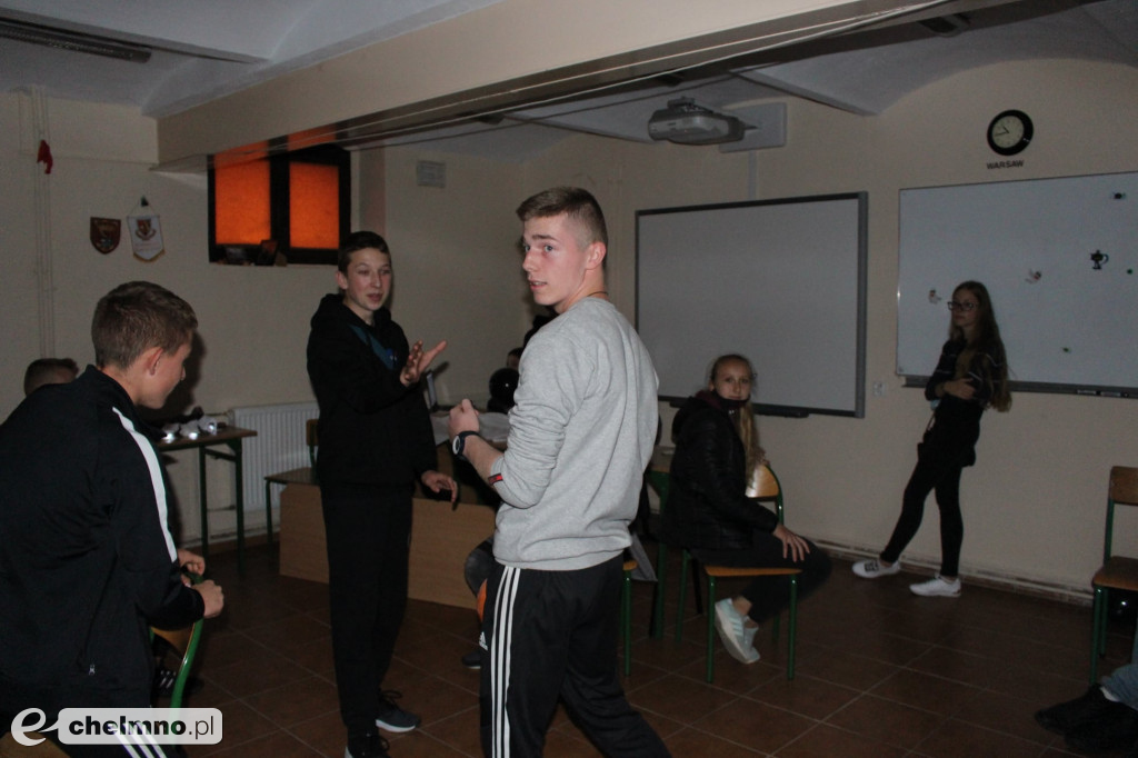 Otrzęsiny oraz ślubowanie klas pierwszych w ZS nr 2