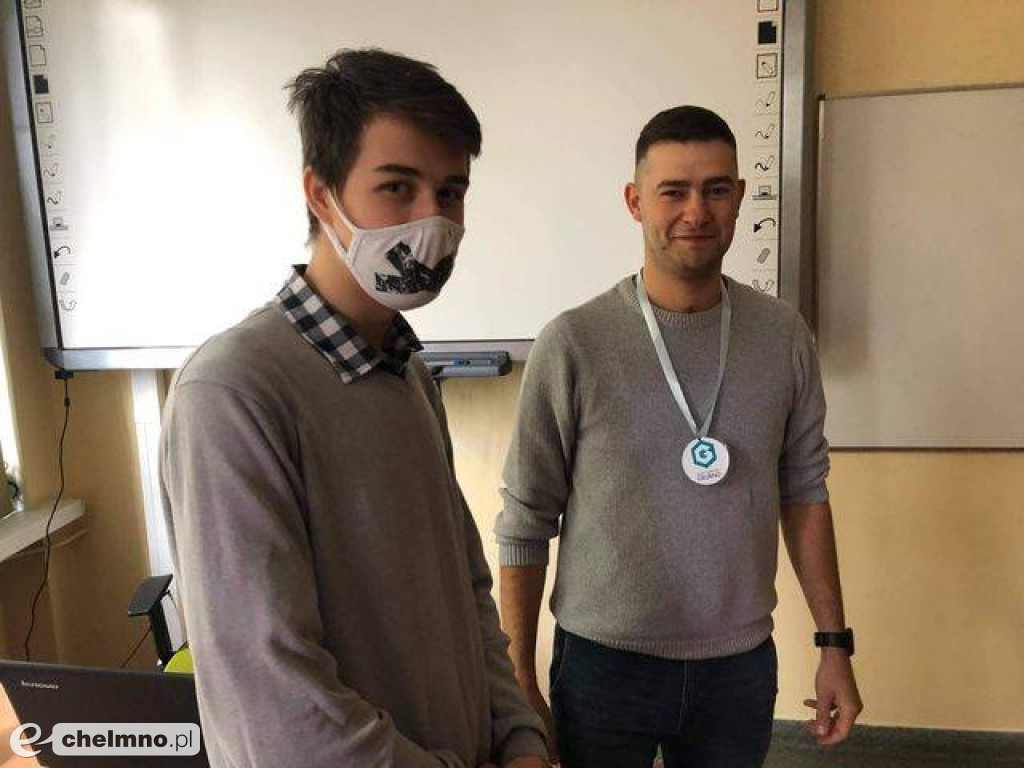 Sympatyczne medale z okazji Dnia Nauczyciela